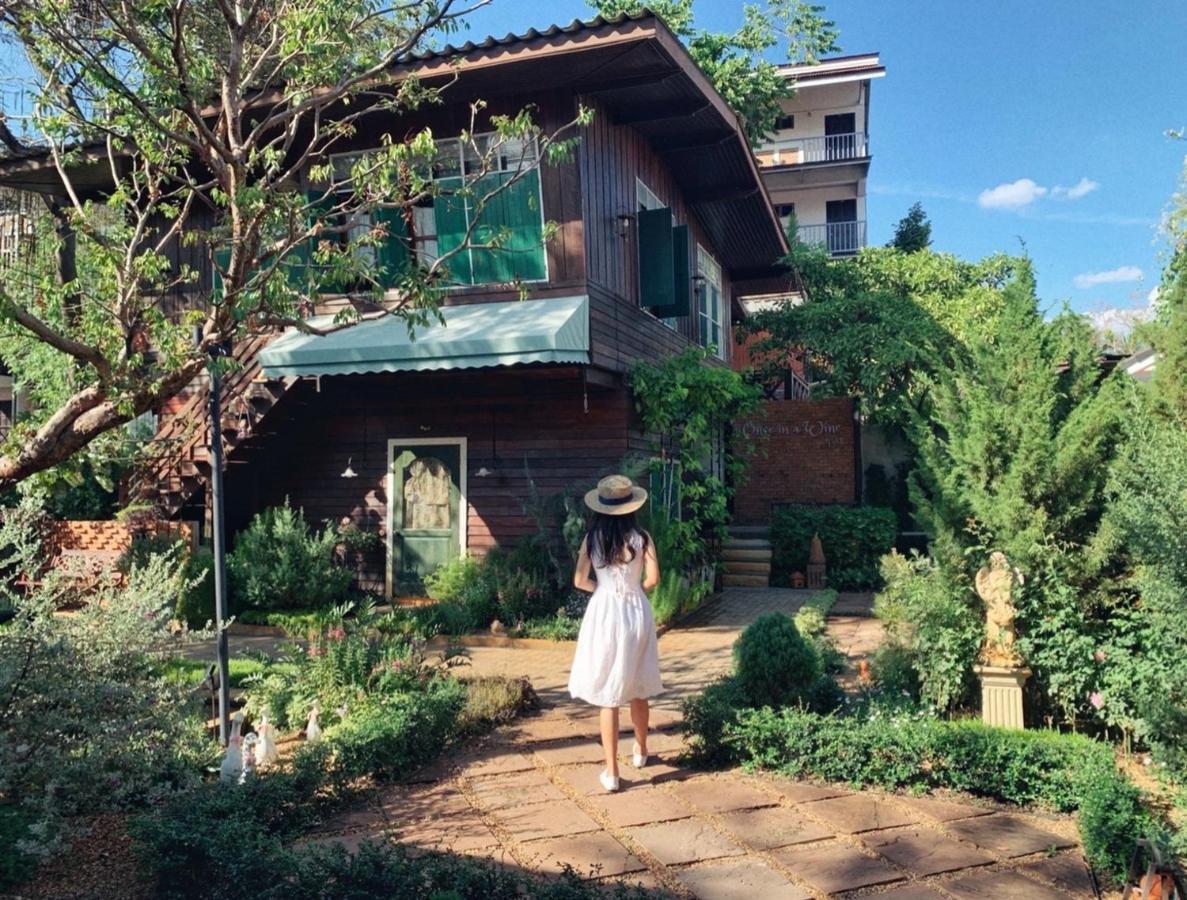 Vijit Nakorn Hotel Sisaket Εξωτερικό φωτογραφία