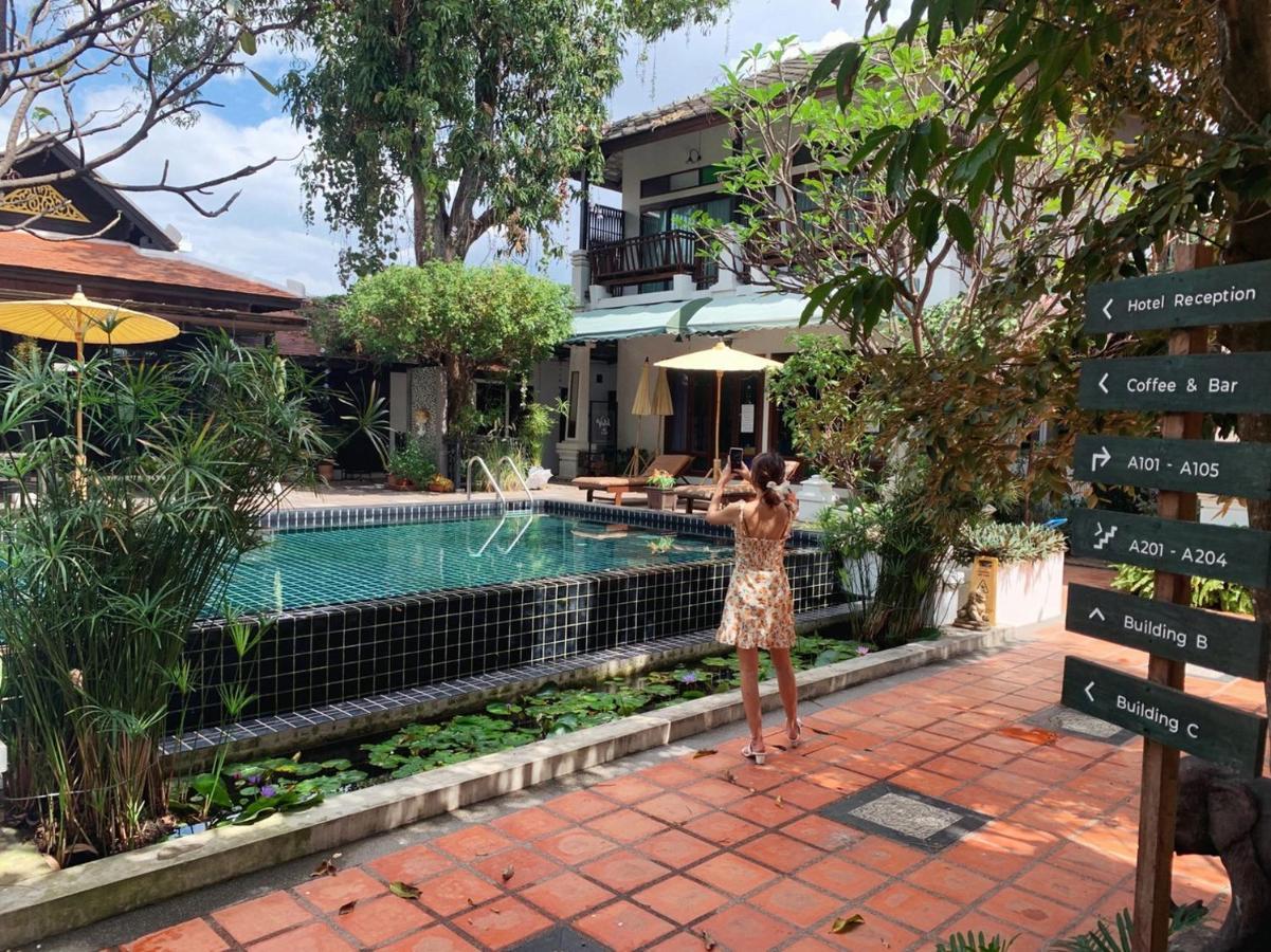 Vijit Nakorn Hotel Sisaket Εξωτερικό φωτογραφία